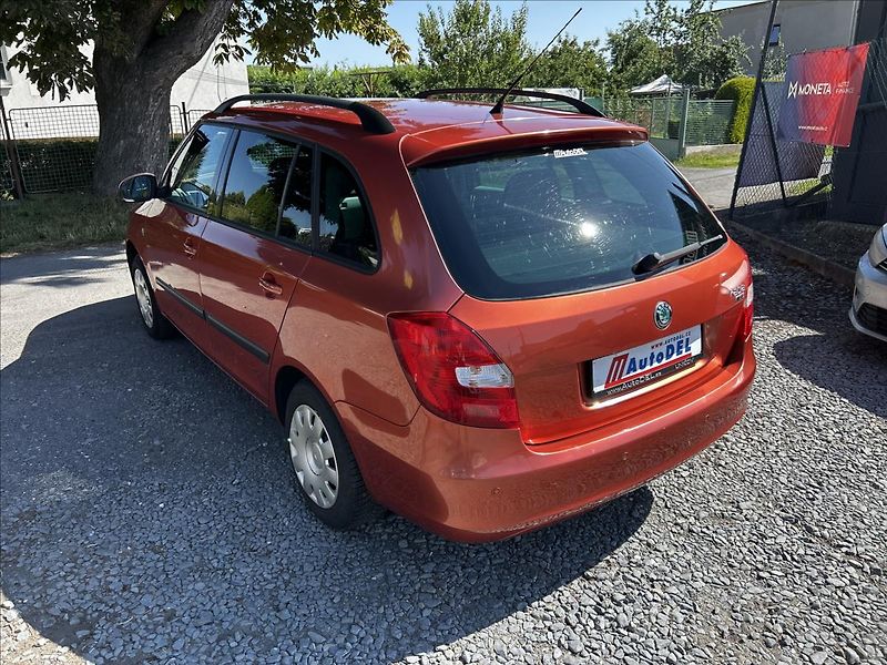 Škoda Fabia 1,6 i Automat  Klima, nová STK - fotka 3 z 50