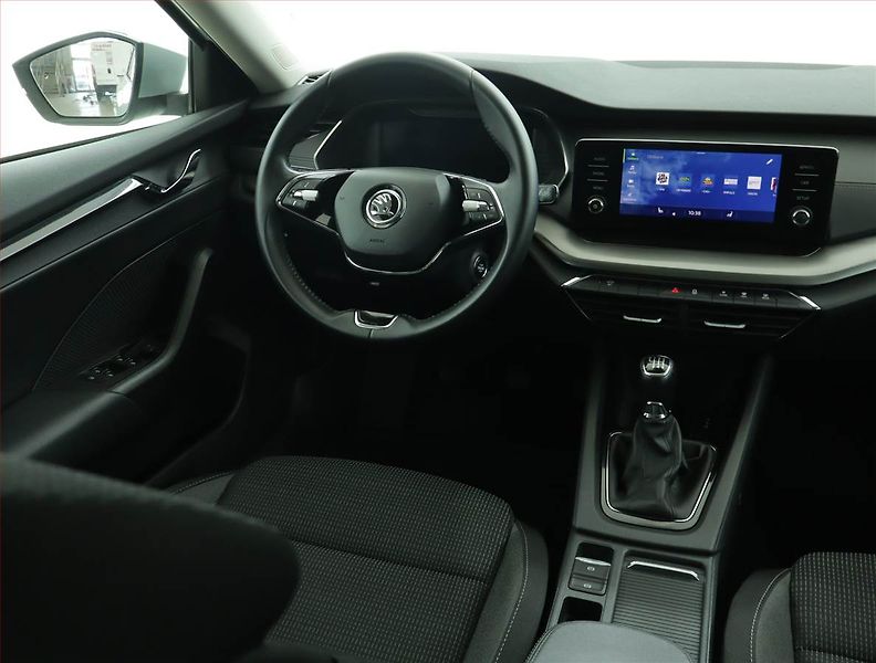 Škoda Octavia (2022) Ambition 2.0 TDI, ČR,1.maj - fotka 7 z 15