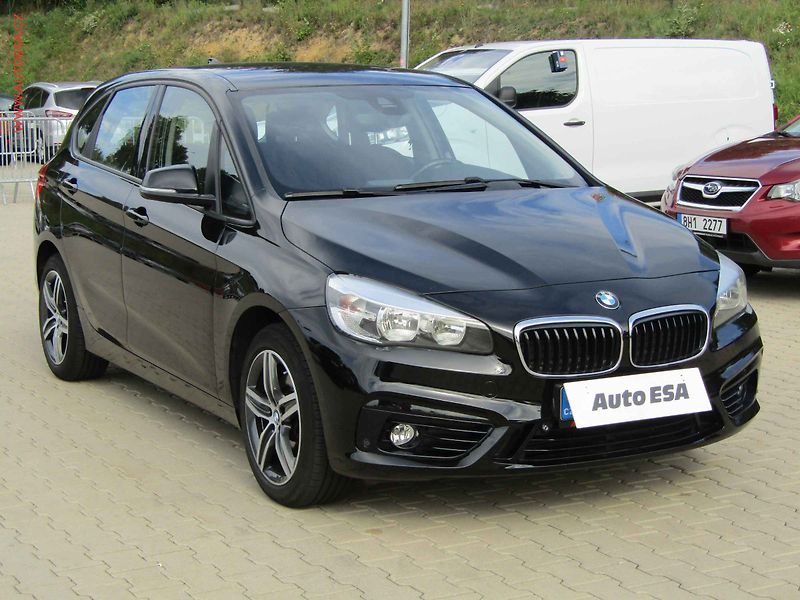 BMW Řada 2 (2015) 2.0D, 1.maj, autoAC - fotografie inzerátu