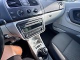 Škoda Fabia (2012) SCOUT 1,2 TSI 63 KW 2. MAJ - náhled 28