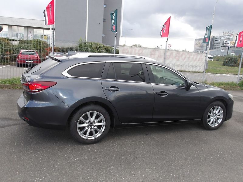Mazda 6 2,2D PO ROZVODECH ! - fotka 9 z 31