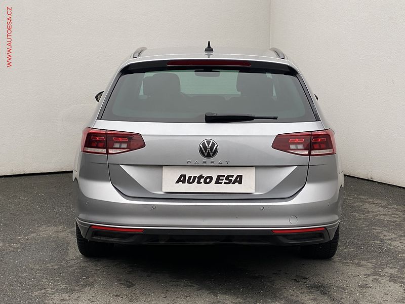 Volkswagen Passat (2021) 2.0 TDi, Business, DSG, TZ - fotka 5 z 19