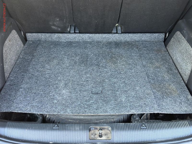 Škoda Yeti (2010) 1.2TSi, ČR, AC, el. výbava - fotka 7 z 15