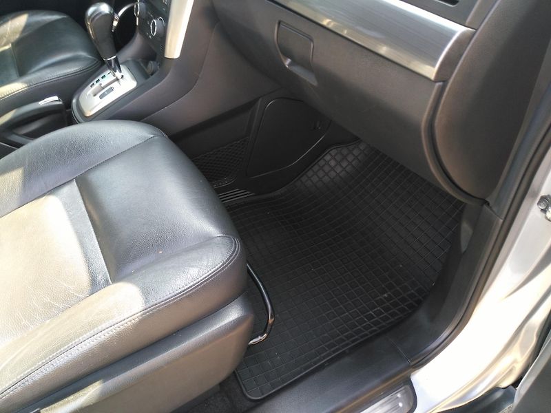 Chevrolet Captiva 2,0 CDTi /110 kW/ 4x4 - fotka 31 z 39