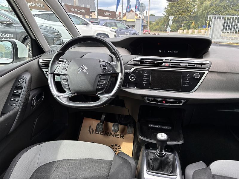 Citroën C4 Picasso 1.6HDi 85kW NAVIGACE,TAŽNÉ - fotka 17 z 30