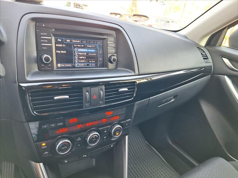 Mazda CX-5 2,0 AWD  ČR navi servisní hist - fotka 11 z 15