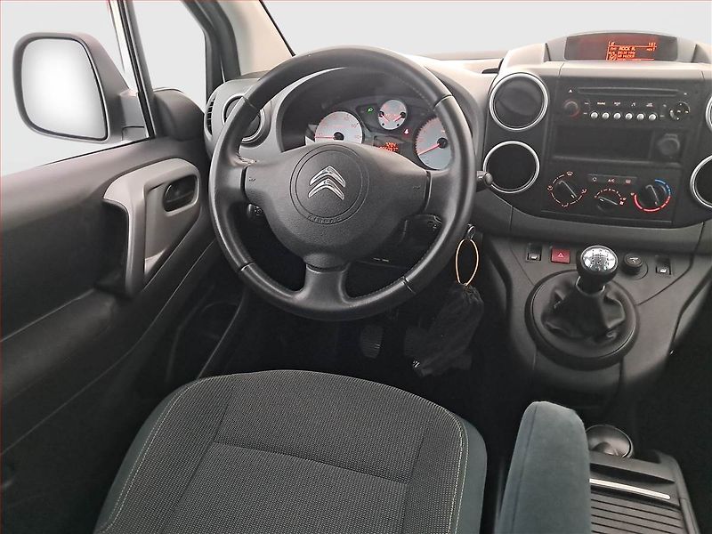 Citroën Berlingo (2018) Feel 1.6 VTi, 5Míst, ČR - fotka 7 z 17