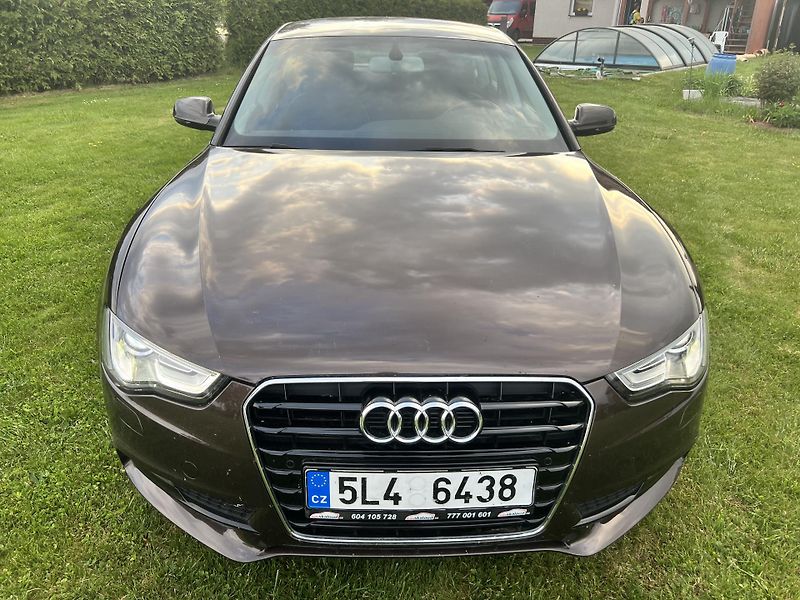 Audi A5 2.0TDI 100KW,TZ,DIGI,XENONY - fotka 2 z 49