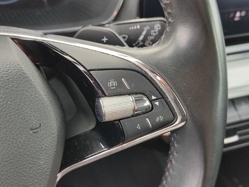 Škoda Octavia (2023) Combi Ambition 2,0 Tdi 110 Kw - fotka 30 z 36