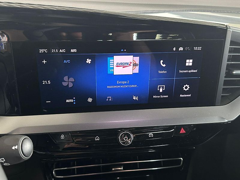 Opel Mokka Edition 1.2 TURBO 100 kW, MT6 - fotka 12 z 18