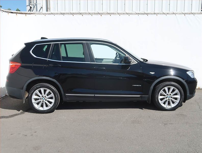 BMW X3 (2012) xDrive20d, 4X4, Automat - fotka 6 z 21
