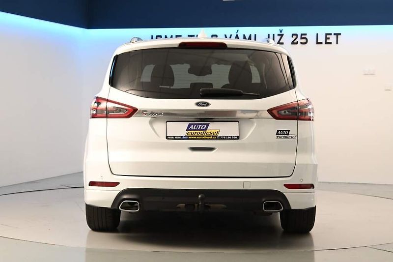 Ford S-MAX (2022) 2.0 7 Míst 140 KW LED SONY ACC - fotka 6 z 41