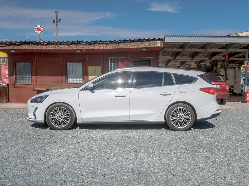 Ford Focus (2019) ČR 2.0TDCI 110KW – VÝBAVA! - fotka 8 z 55