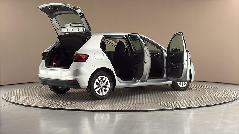 Škoda Fabia 1.0 TSI Style - fotka 6 z 23