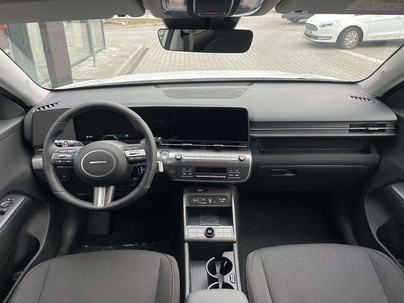 Hyundai Kona POWER 64,8 kWh CZECH EDITION - fotka 12 z 34