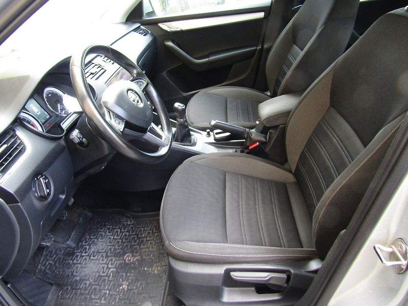 Škoda Octavia (2017) 1.6 TDI 85kW - fotka 19 z 44