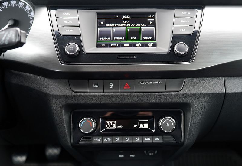 Škoda Fabia 1.4 TDI 77kW Style/ČR/klima - fotka 32 z 37