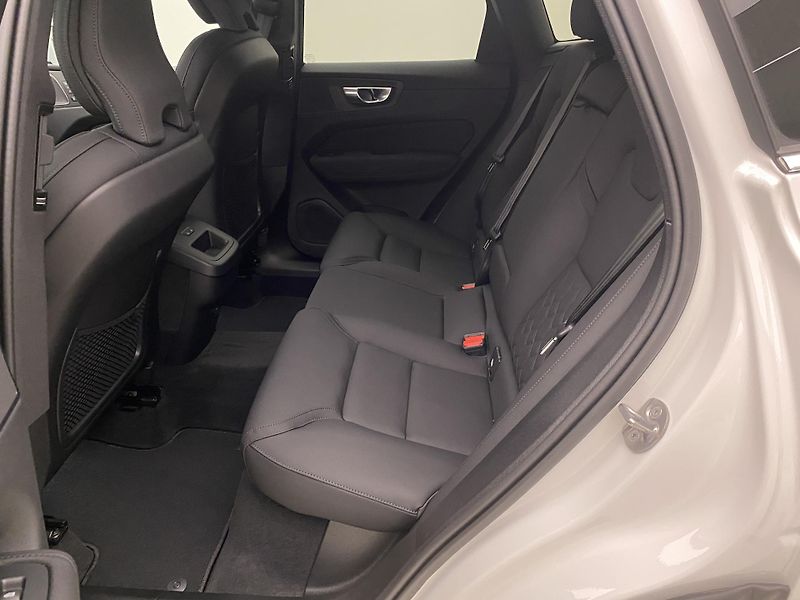 Volvo XC60 (2026) B5 AWD AUT BRIGHT PLUS  - fotka 6 z 62