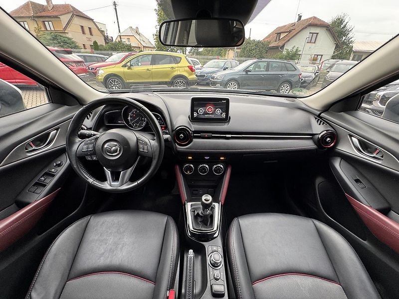 Mazda CX-3 (2015) 2.0i G-150 AWD SportsLine LED - fotka 5 z 48
