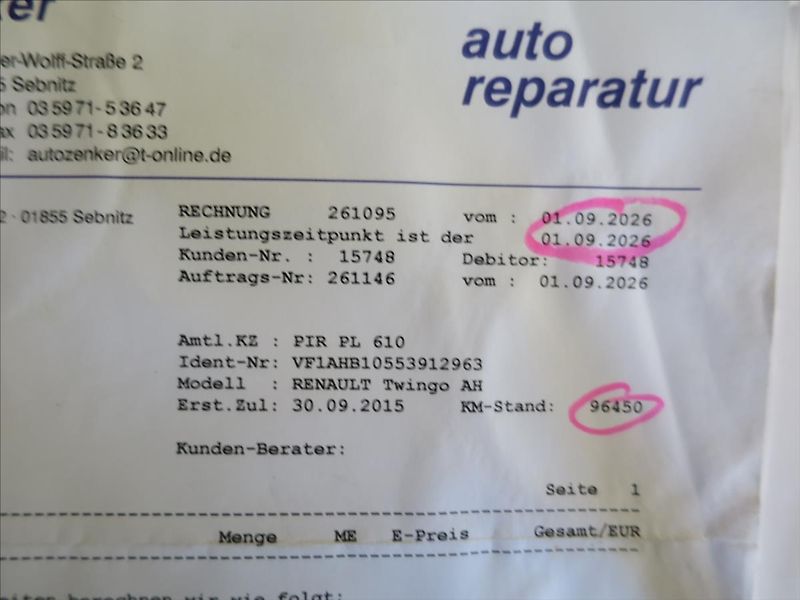 Renault Twingo 1,0 - fotka 19 z 20