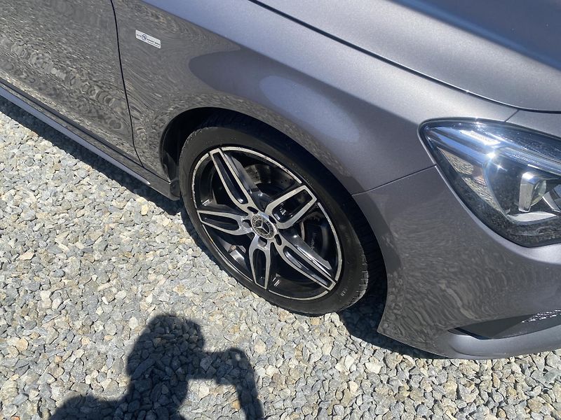 Mercedes-Benz CLA 220D 170PS AMG SERVIS MB - fotka 66 z 160