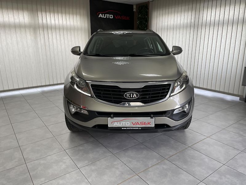 Kia Sportage 2.0 CRDi 4x4 ČR SERVIS.DIGIAC - fotka 7 z 25