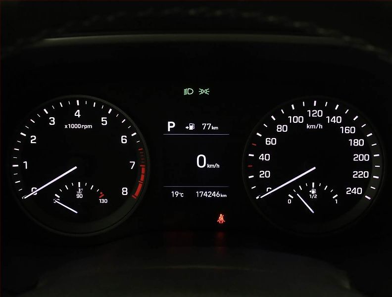 Hyundai Tucson (2018) Trikolor 1.6 T-GDI, 4X4 - fotka 9 z 18