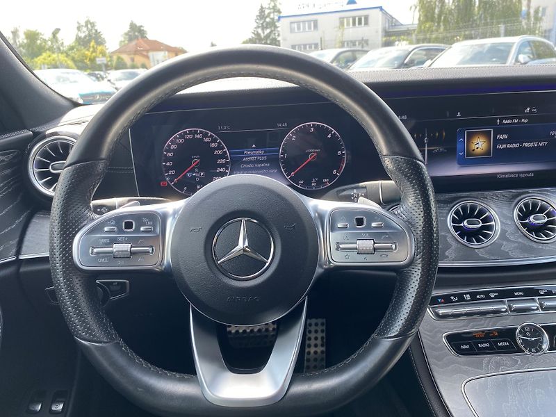 Mercedes-Benz CLS 350d 4M AMG - fotka 12 z 28