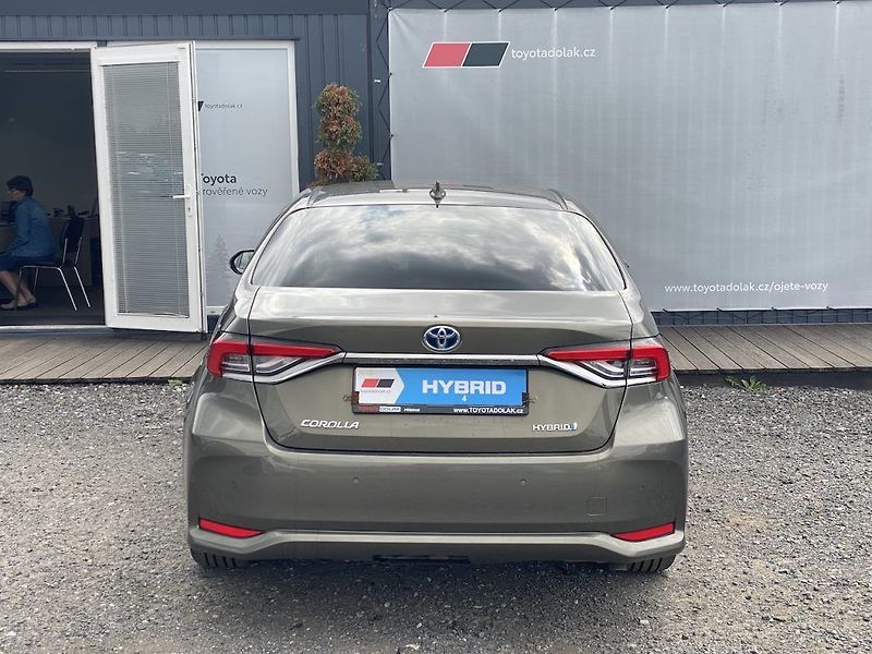 Toyota Corolla 1.8HSD, ČR, StyleTech, záruka - fotka 6 z 18
