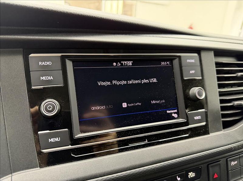 Volkswagen Caravelle 2,0 TDi, LONG,8-míst,DSG,CZ - fotka 20 z 35