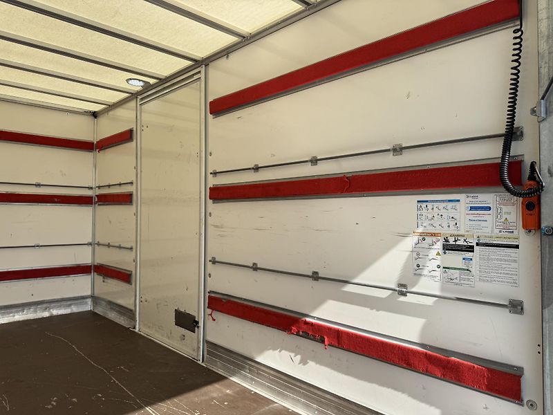 Peugeot Boxer 2.2,8p.,čelo,klima,temp.,DPH - fotka 16 z 46