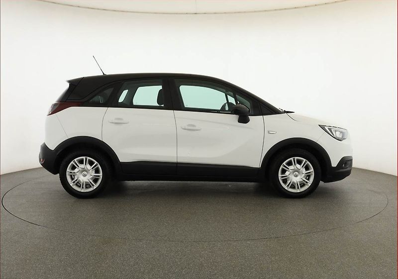 Opel Crossland X (2019) 1.2, ČR,1.maj, Tempomat - fotka 6 z 17