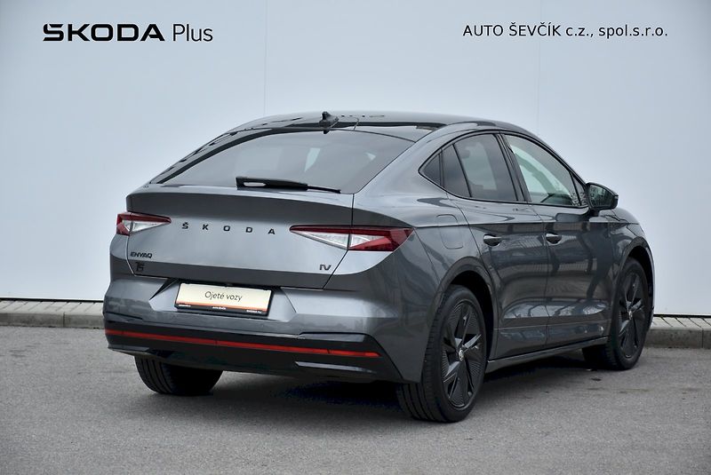 Škoda Enyaq (2023) RS 80 220 kW 4x4 - fotka 2 z 35