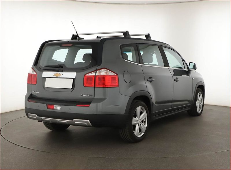 Chevrolet Orlando (2011) 1.8i, 7 míst, Tempomat - fotka 5 z 15