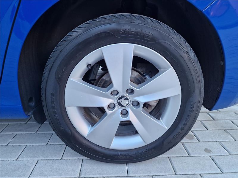 Škoda Scala 1.0TSI Ambition, ČR,1.Majitel - fotka 45 z 50