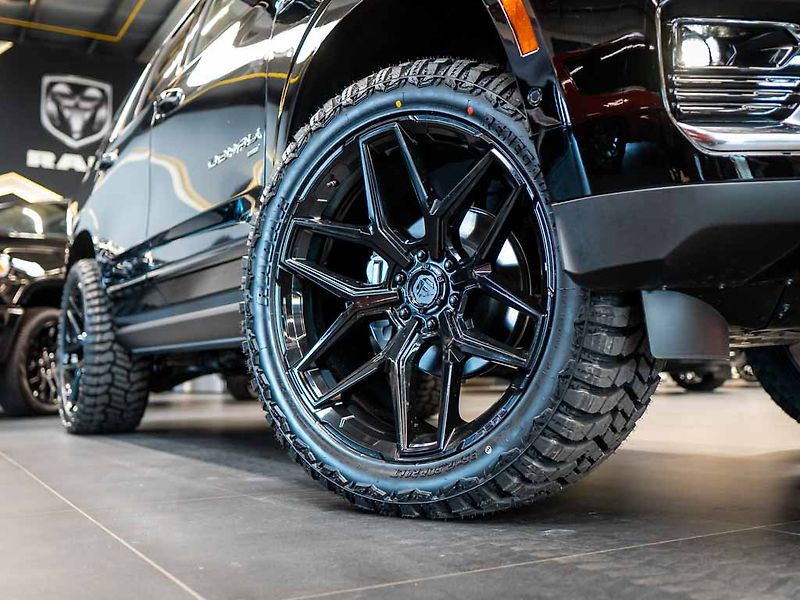 GMC Yukon (2025) 6.2 V8 Denali Reserve Package - fotka 41 z 41