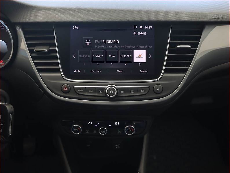 Opel Crossland X (2024) 1.2 Turbo, Serv.kniha, Kůže - fotka 12 z 20