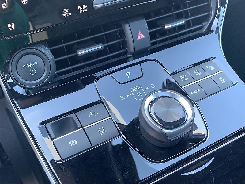 Toyota bZ4X EXECUTIVE JBL 150kW - fotka 21 z 37