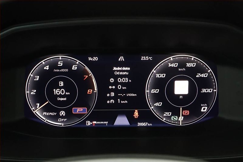 Cupra Formentor (2024) 2.0 TSI 4Drive - fotka 8 z 17