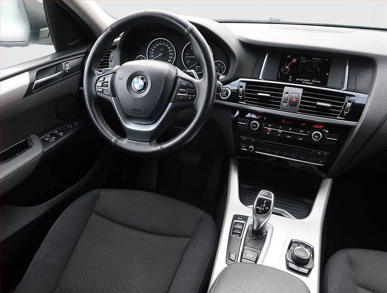 BMW X4 (2014) xDrive30d, 4X4, Automat - fotka 7 z 21