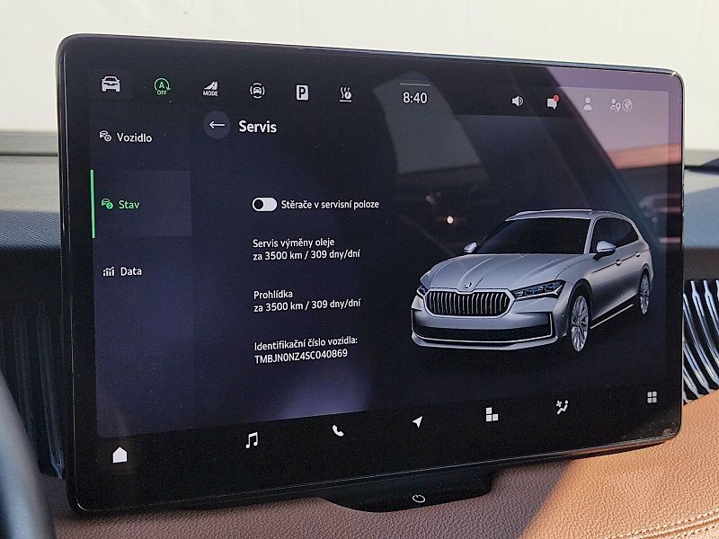 Škoda Superb (2025) Combi L&K 1,5 Tsi 110 Kw DSG - fotka 9 z 43
