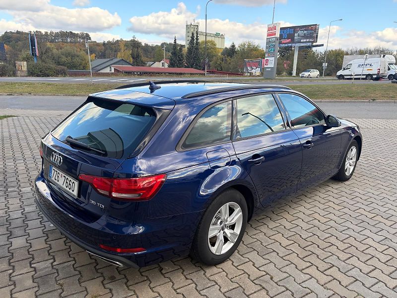 Audi A4 Avant (2019) - fotka 3 z 12