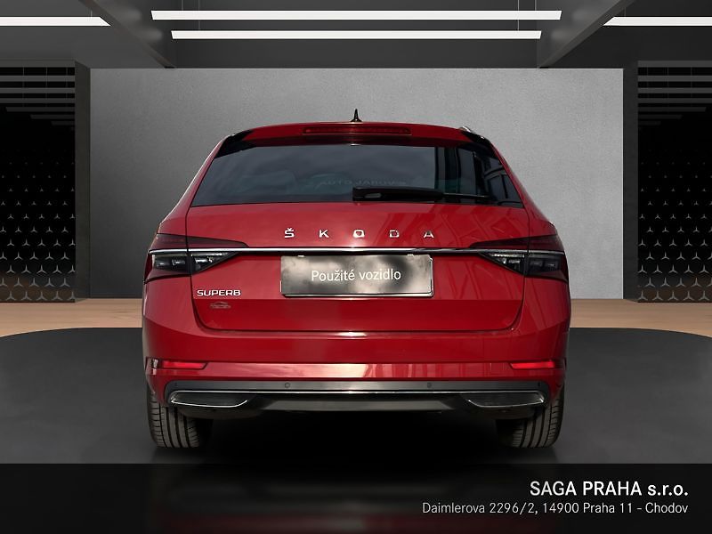 Škoda Superb 2.0 TSI 140kW L&K Combi DSG - fotka 5 z 18