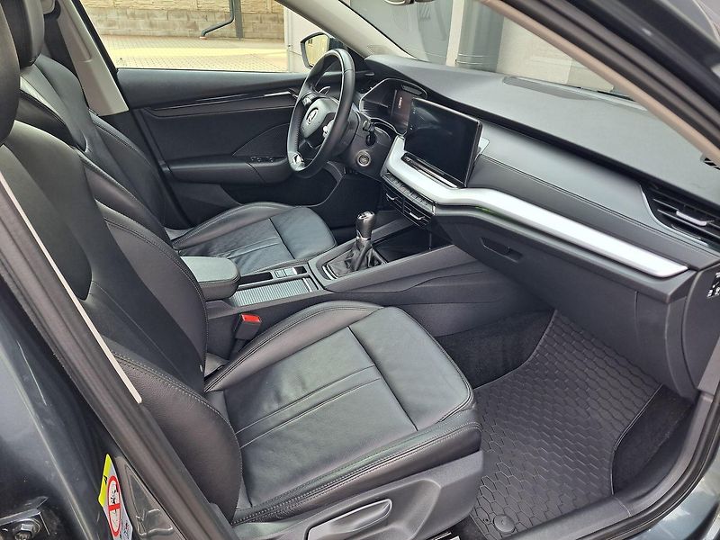 Škoda Octavia (2020) 1.0 TSI Business Ed., ZÁRUKA - fotka 17 z 36