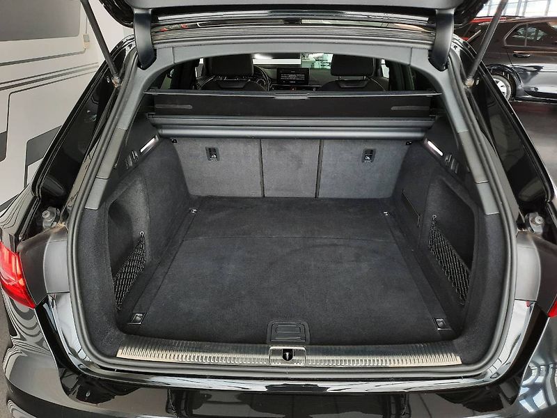Audi A4 (2022) Avant 45 TFSI quattro (195kW/2 - fotka 24 z 26