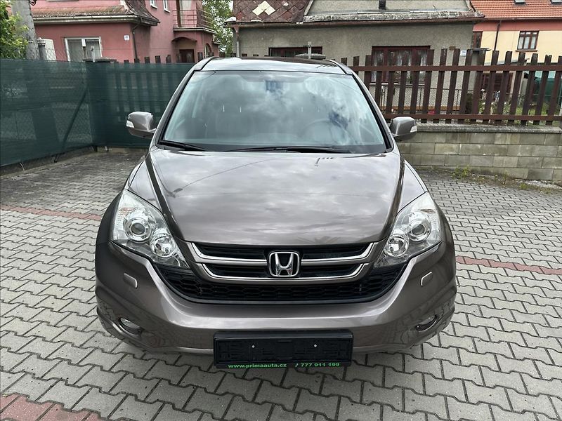 Honda CR-V 2,0 4x4 Executive TAŽNÉ TOP - fotka 10 z 26