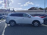 Mitsubishi Outlander 2.2 DI-D/110kW 4x4,7 Míst - náhled 3