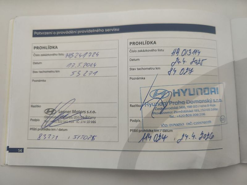 Hyundai Tucson 1.6 CRDI/100kW Smart Navi DCT - fotka 32 z 34