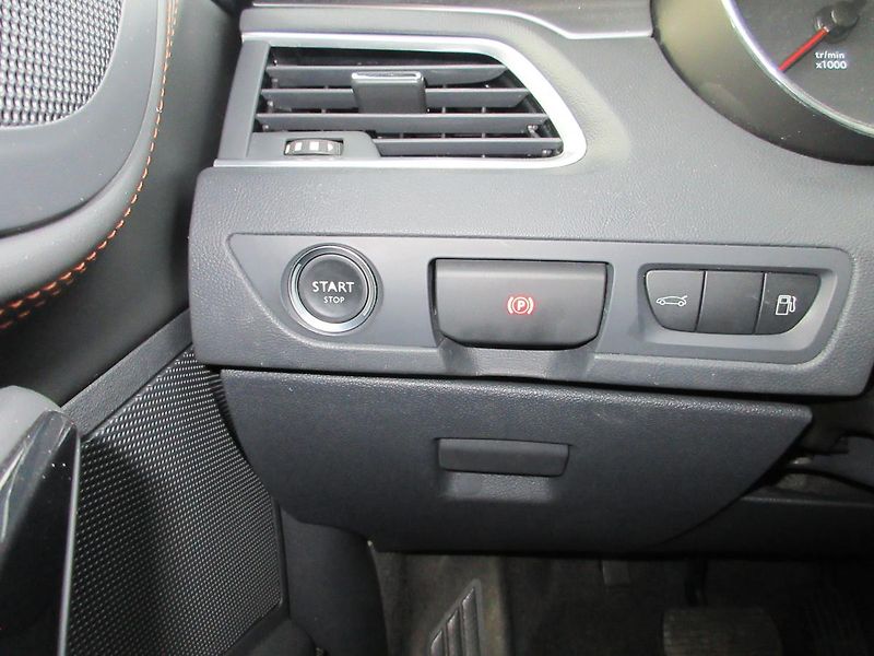 Peugeot 508 (2015) SW RXH 2,0 HDi 180 EAT6 - fotka 20 z 30