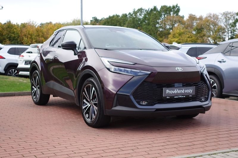 Toyota C-HR 2,0 HEV Executive - fotka 3 z 35